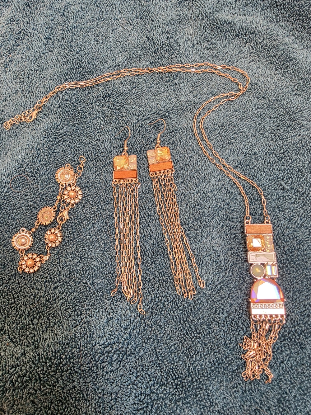 paparazzi Rose Gold Multi-Chain Tassel Bracelet, Earrings & Necklace Set